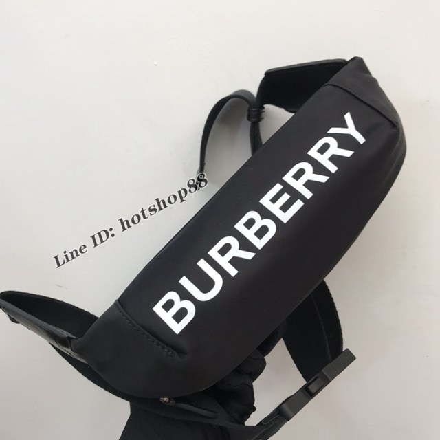 Burberry專櫃新款腰包 巴寶莉尼龍布男士腰包挎包 yxb1442